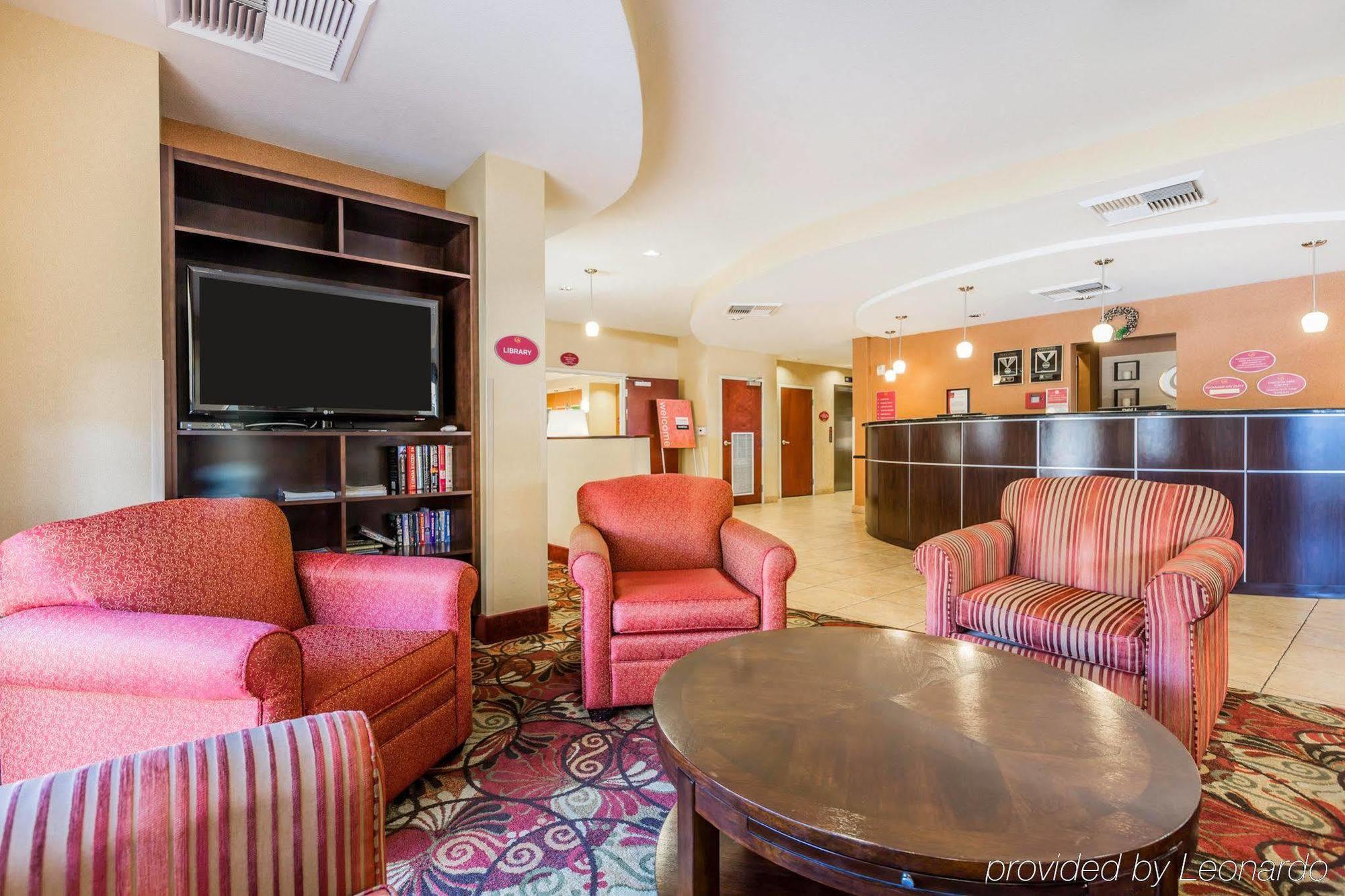 Comfort Suites Блайт Экстерьер фото
